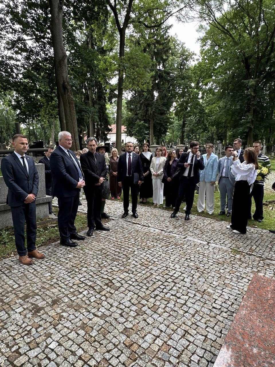 520014626_122200333706114369_6948295774409487093_n 520014626_122200333706114369_6948295774409487093_n